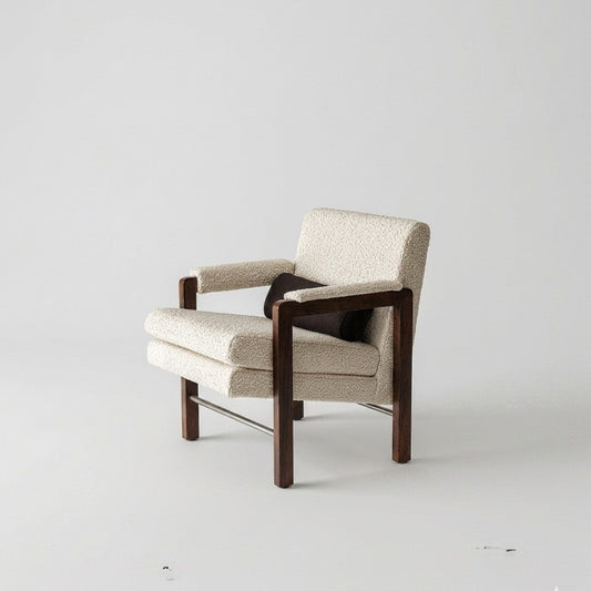 LOUNGE CHAIR